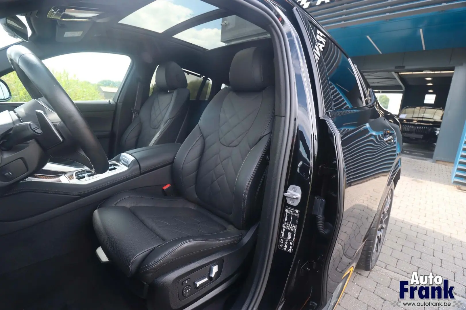 X6 30D / M-SPORT-PRO / PANO / HIFI / KEYLESS
