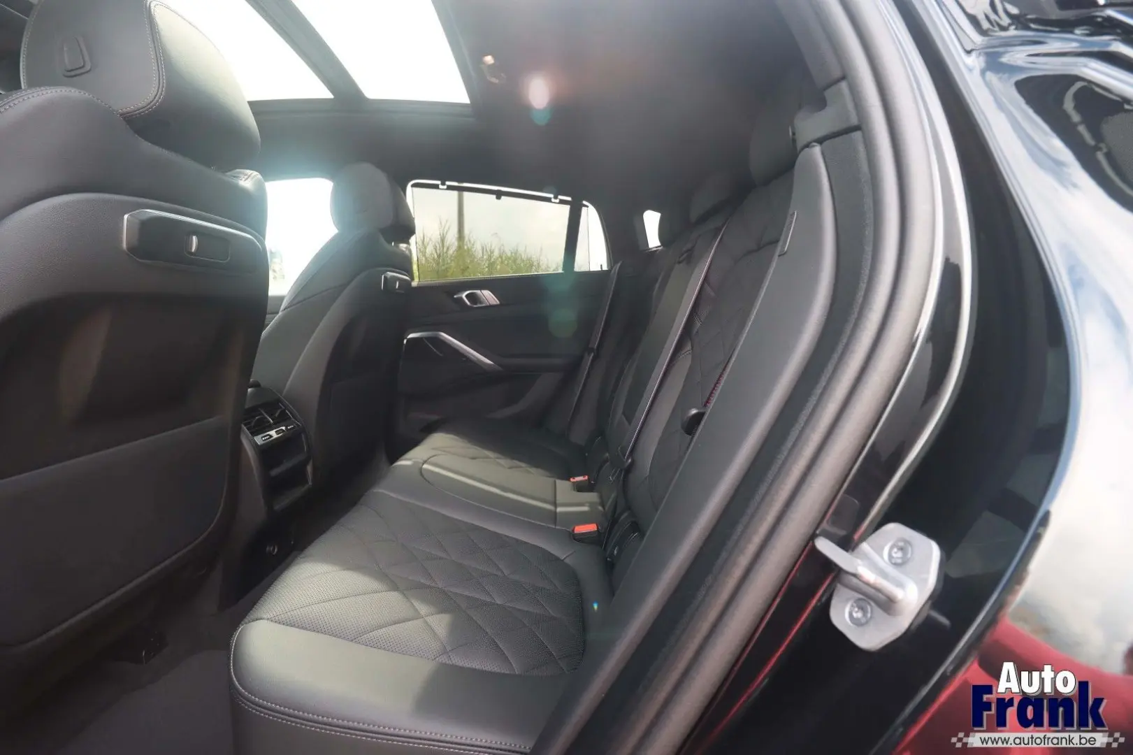 X6 30D / M-SPORT-PRO / PANO / HIFI / KEYLESS