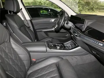 X5 30 d*Panorama*AHK*Harman Kardon*Komfortsitze*