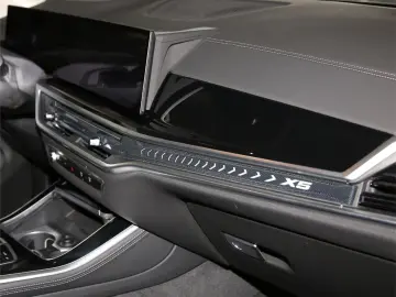 X5 30 d*Panorama*AHK*Harman Kardon*Komfortsitze*