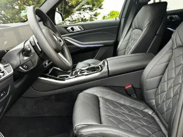 X5 xDrive 30d M-Sport AHK Leder LED
