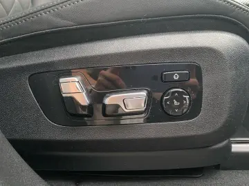 X5 xDRIVE 30d HUD+LEDER+AHK+INNOVATION+H&K+20