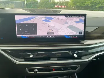 X5 xDRIVE 30d HUD+LEDER+AHK+INNOVATION+H&K+20