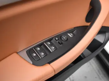 X3 xDrive 20 d*M LENKRAD*NAVI*LED*LIVE COCKPIT*