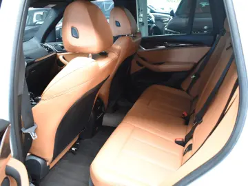 X3 xDrive 20 d*M LENKRAD*NAVI*LED*LIVE COCKPIT*