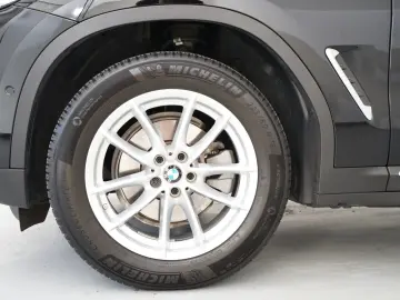 X3 xDrive 20i (M-Sport Navi LED HiFi STHZ )