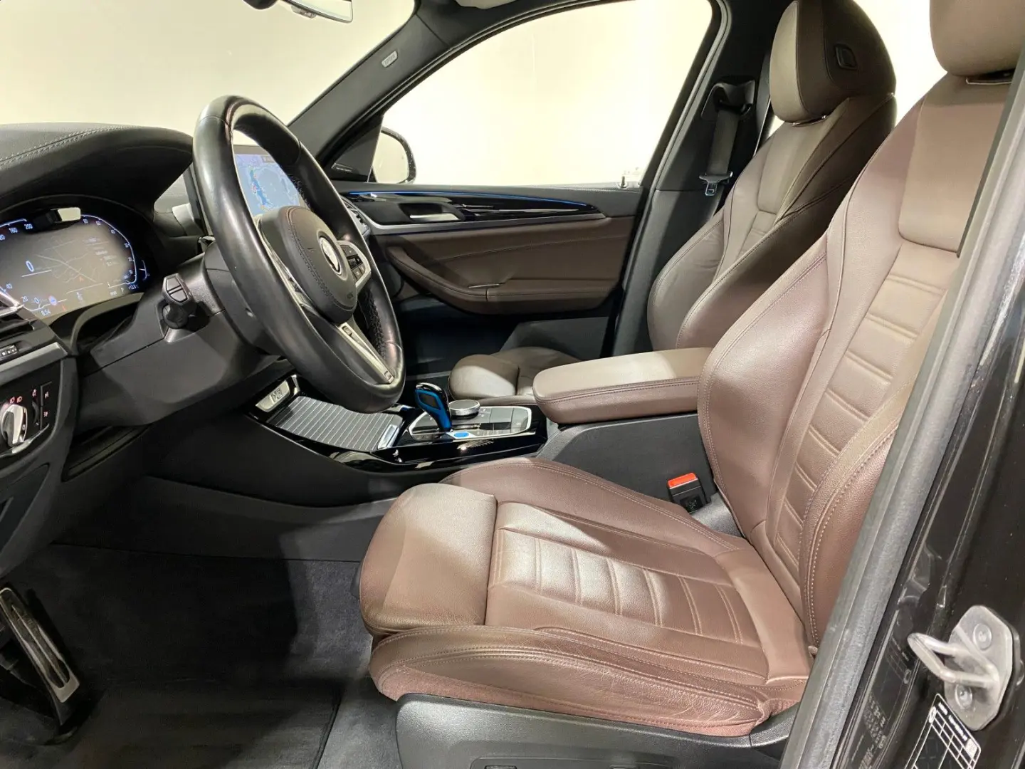 iX3 M Sportpaket Impressive AHK ACC DA+ PA+ 360°