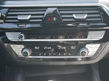 520d M Sport MHEV Aut. LED Navi Pano