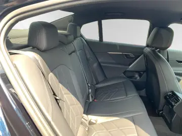 520i M Sport|19