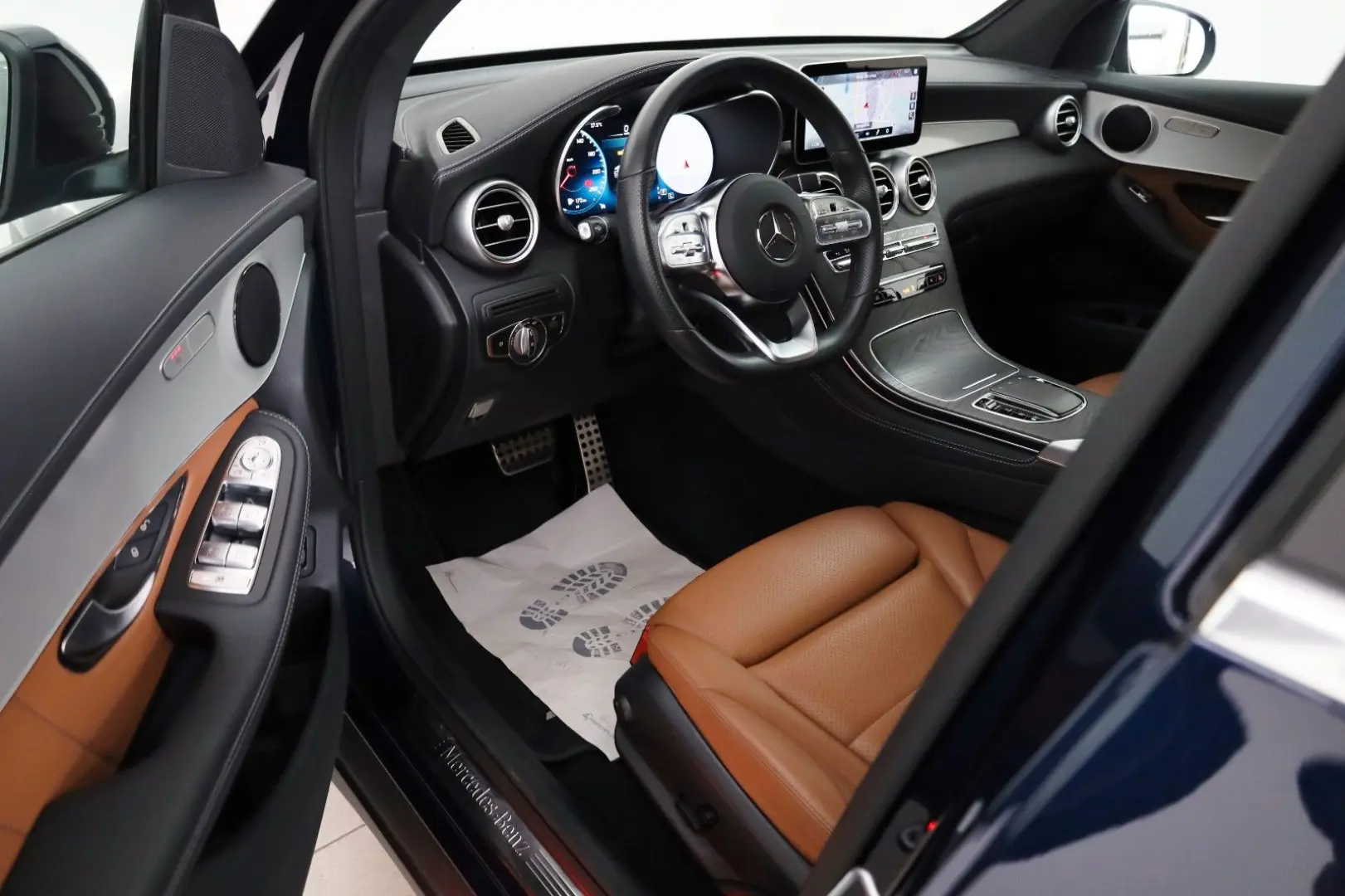 GLC 200d COUPE AMG Line Leder,Navi,LED,Kamera,SD