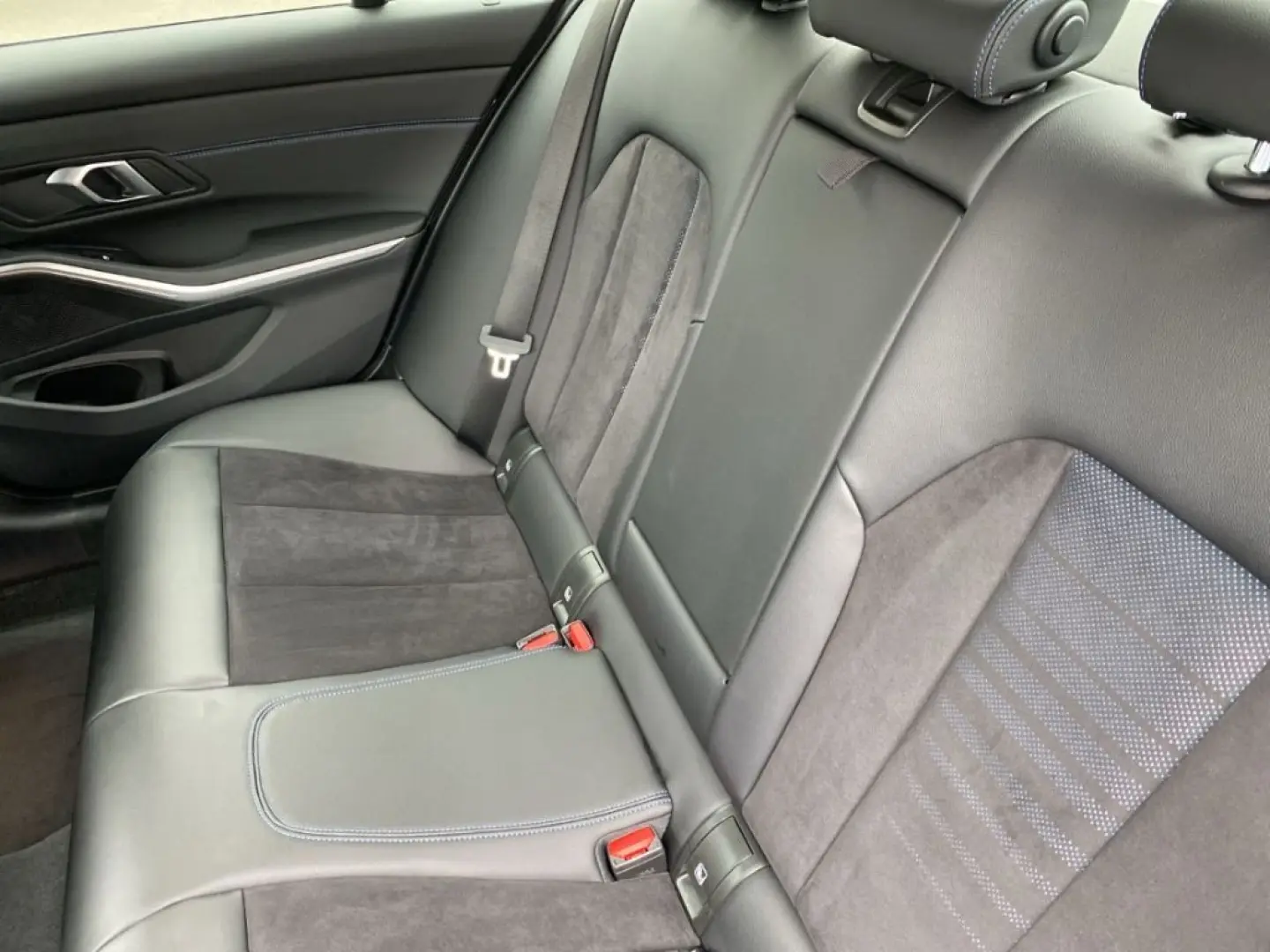 320 d Limousine M Sport LiveCockpitPro/Lenkrad&S