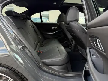 320d xD M Sport 19