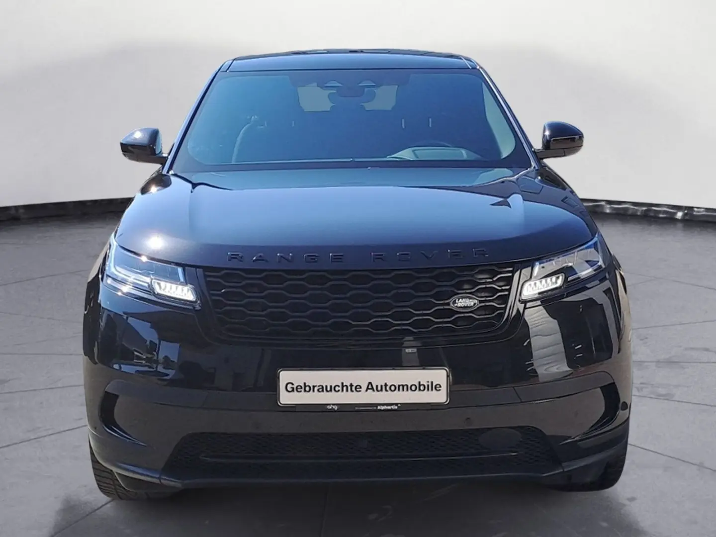 Range Rover Velar P400e 