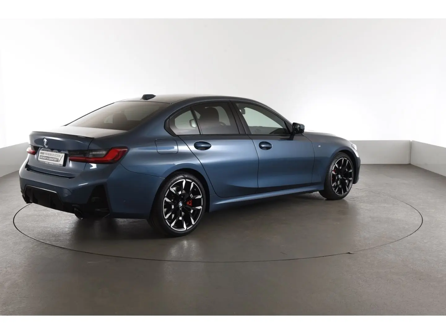 330 d xDrive M Sport Standheizung DAB Panoramada