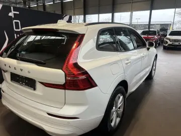 XC60 Navi / Elekt. Sitze / Carplay / PDC hinten