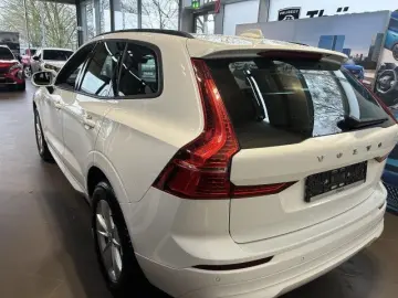 XC60 Navi / Elekt. Sitze / Carplay / PDC hinten