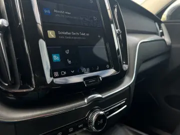 XC60 B4 Momentum Pro Geartronic/Keyless/DAB