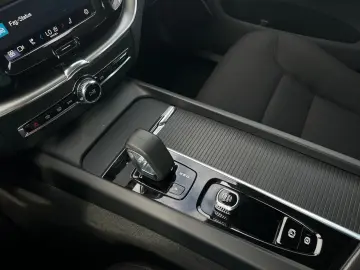 XC60 B4 Momentum Pro Geartronic/Keyless/DAB
