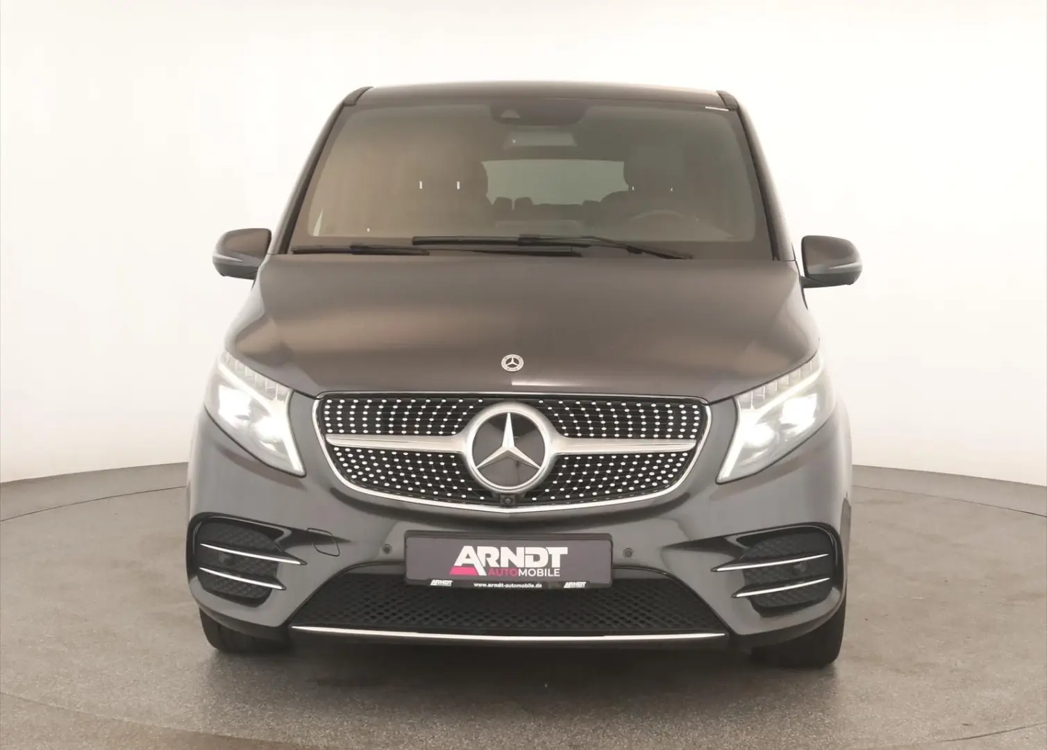 V 300 d 4M lang AVANTGARDE AMG 8S Pano Navi 360
