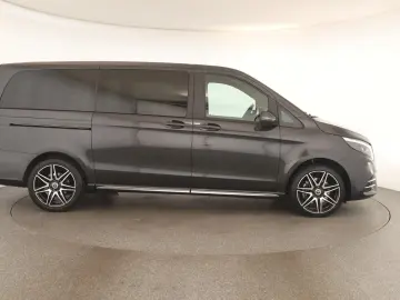 V 300 d 4M lang AVANTGARDE AMG 8S Pano Navi 360