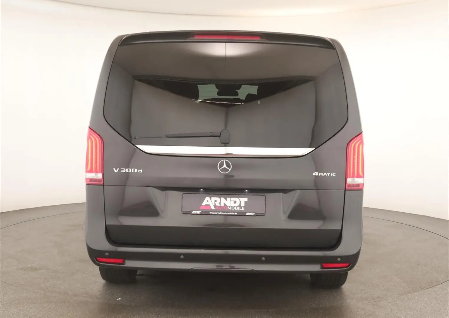 V 300 d 4M lang AVANTGARDE AMG 8S Pano Navi 360