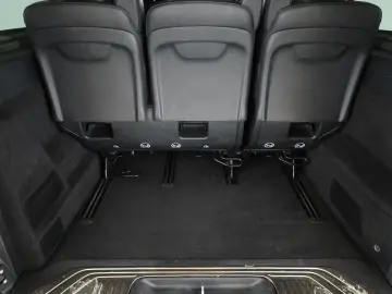 V 300 d 4M lang AVANTGARDE AMG 8S Pano Navi 360
