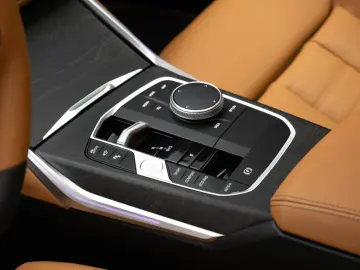 BMW M340d xDrive /H/K / 360 / Pano