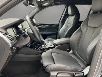 X3 xDrive30e Navi AHK Kamera Pano.Dach LED