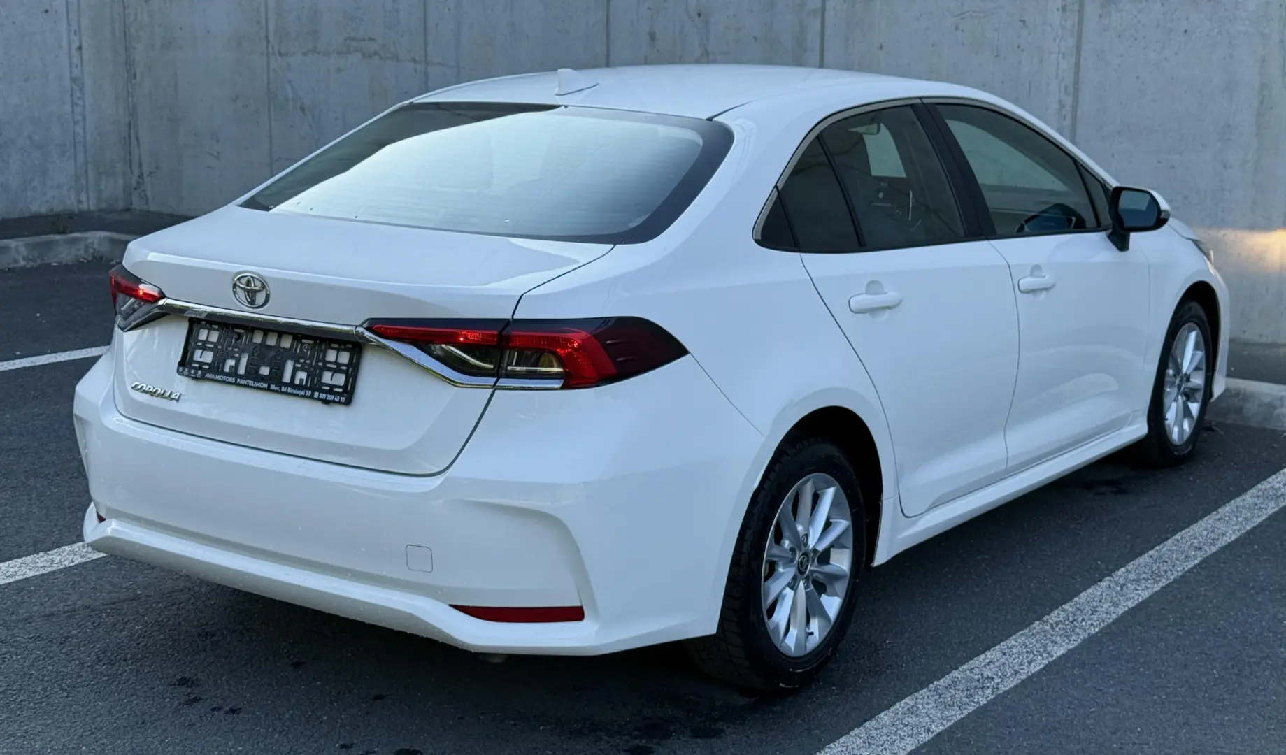 Toyota Corolla Sedan 1.5 TNGA MT Business