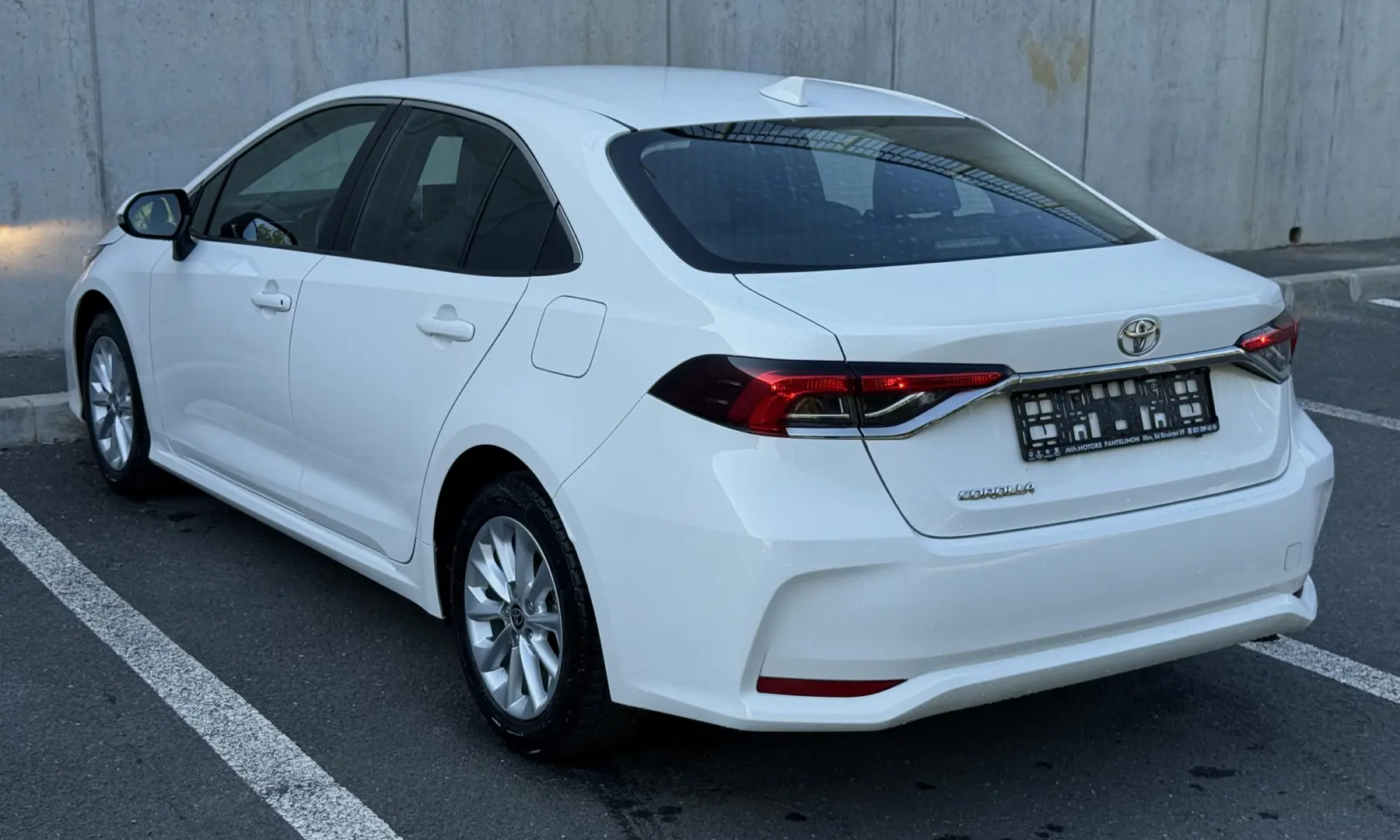 Toyota Corolla Sedan 1.5 TNGA MT Business