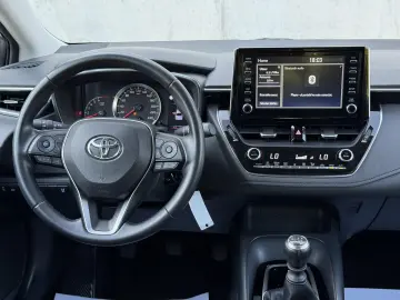 Toyota Corolla Sedan 1.5 TNGA MT Business