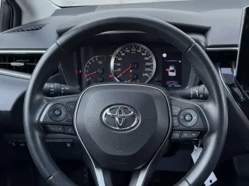 Toyota Corolla Sedan 1.5 TNGA MT Business
