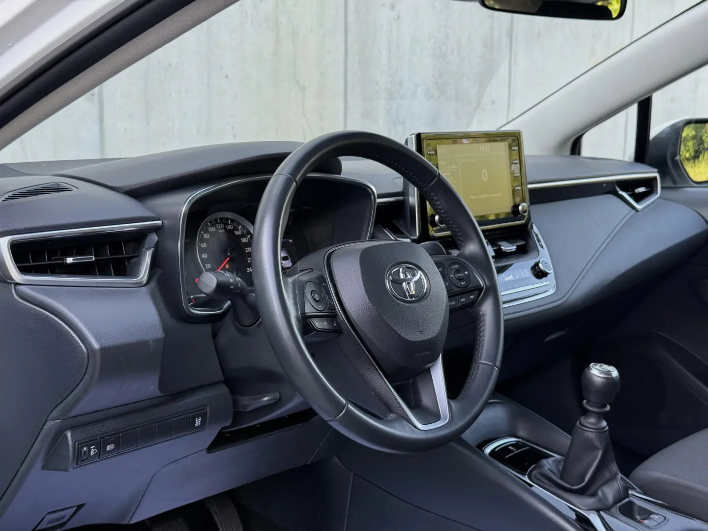 Toyota Corolla Sedan 1.5 TNGA MT Business