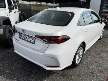 Toyota Corolla Sedan 1.5 TNGA MT Business
