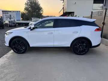 BYD TANG