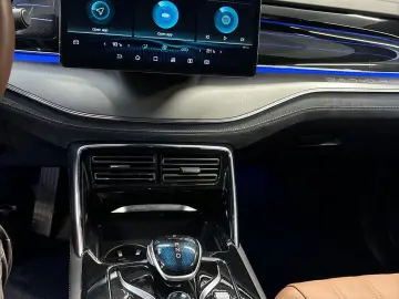 BYD TANG