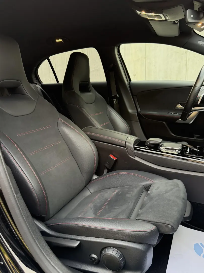 Mercedes-Benz A 180 7G-DCT AMG Line