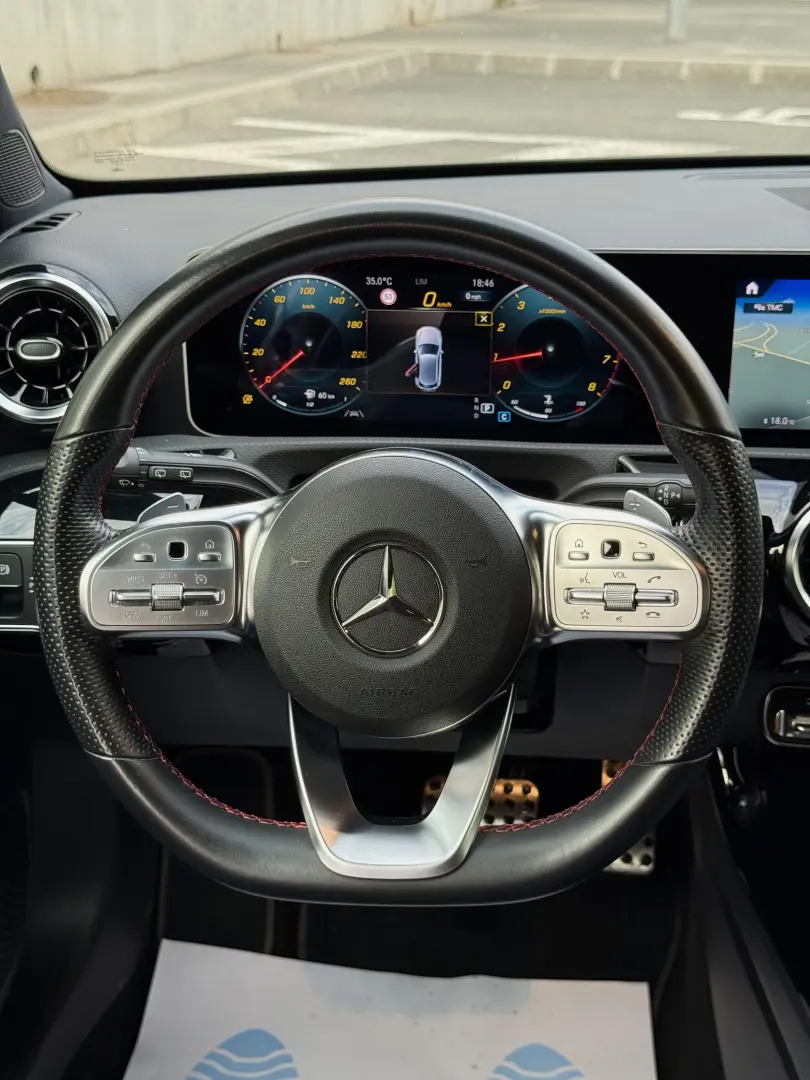 Mercedes-Benz A 180 7G-DCT AMG Line