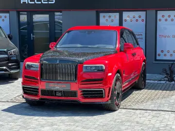 Rolls-Royce Cullinan Black Badge Mansory Red