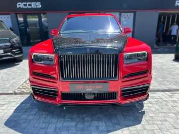 Rolls-Royce Cullinan Black Badge Mansory Red