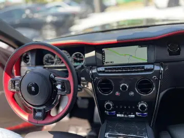 Rolls-Royce Cullinan Black Badge Mansory Red