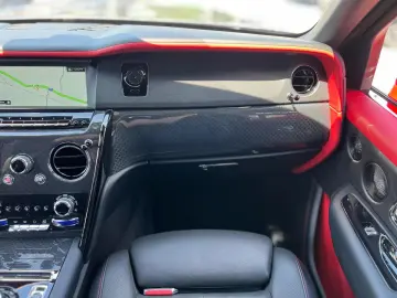Rolls-Royce Cullinan Black Badge Mansory Red