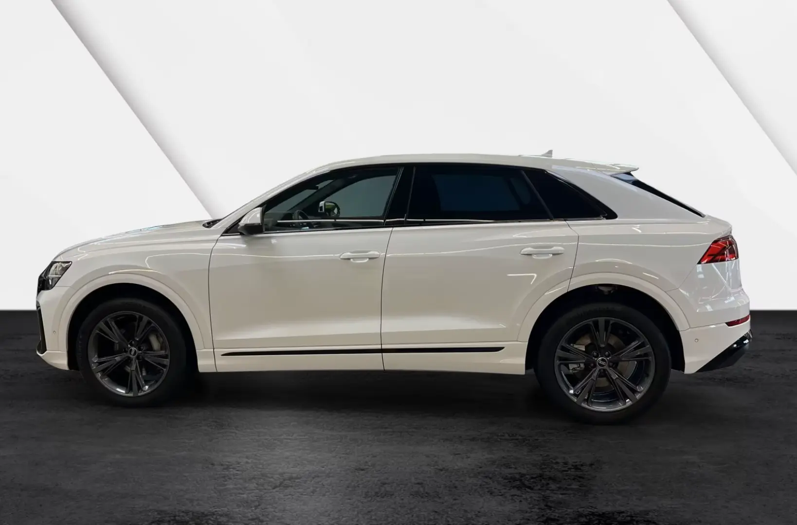 Audi Q8 50 TDI quattro S line Black B&O