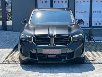 BMW XM 2023 Plug in Benzina