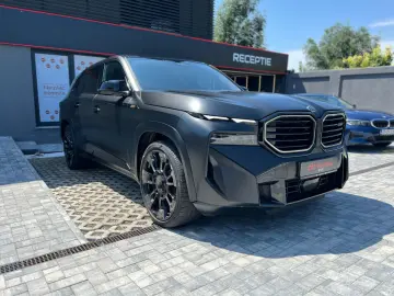 BMW XM 2023 Plug in Benzina