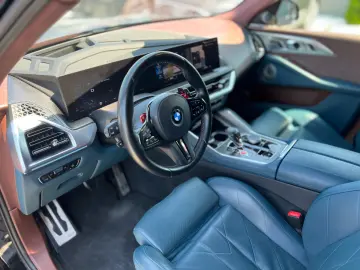 BMW XM 2023 Plug in Benzina