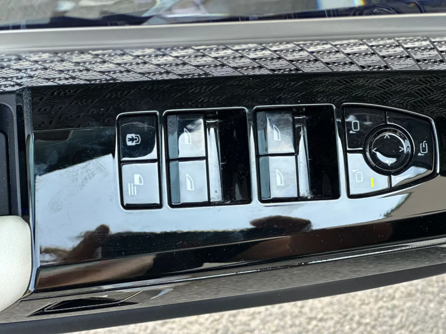 BMW 750e Plug-in Hybrid xDrive