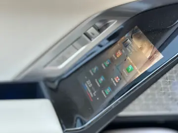BMW 750e Plug-in Hybrid xDrive