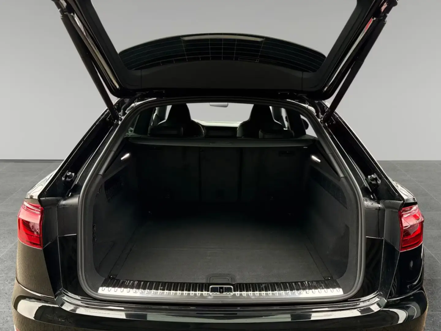 Audi Q8 50 TDI q. 2x S line Pano B+O