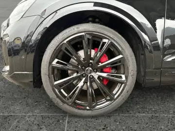 Audi Q8 50 TDI q. 2x S line Pano B+O